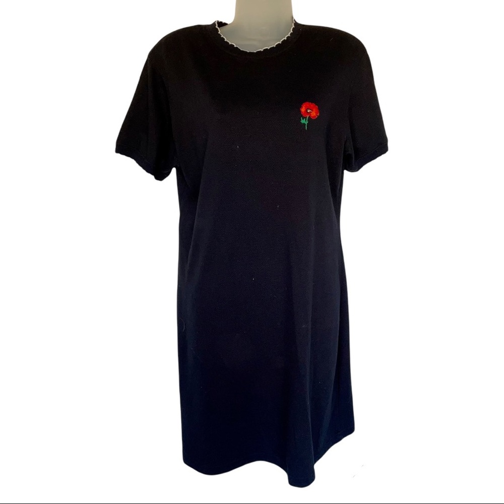 Vintage Black Rose Embroidered T-Shirt Dress Scalloped Shoulder Pads Winter
